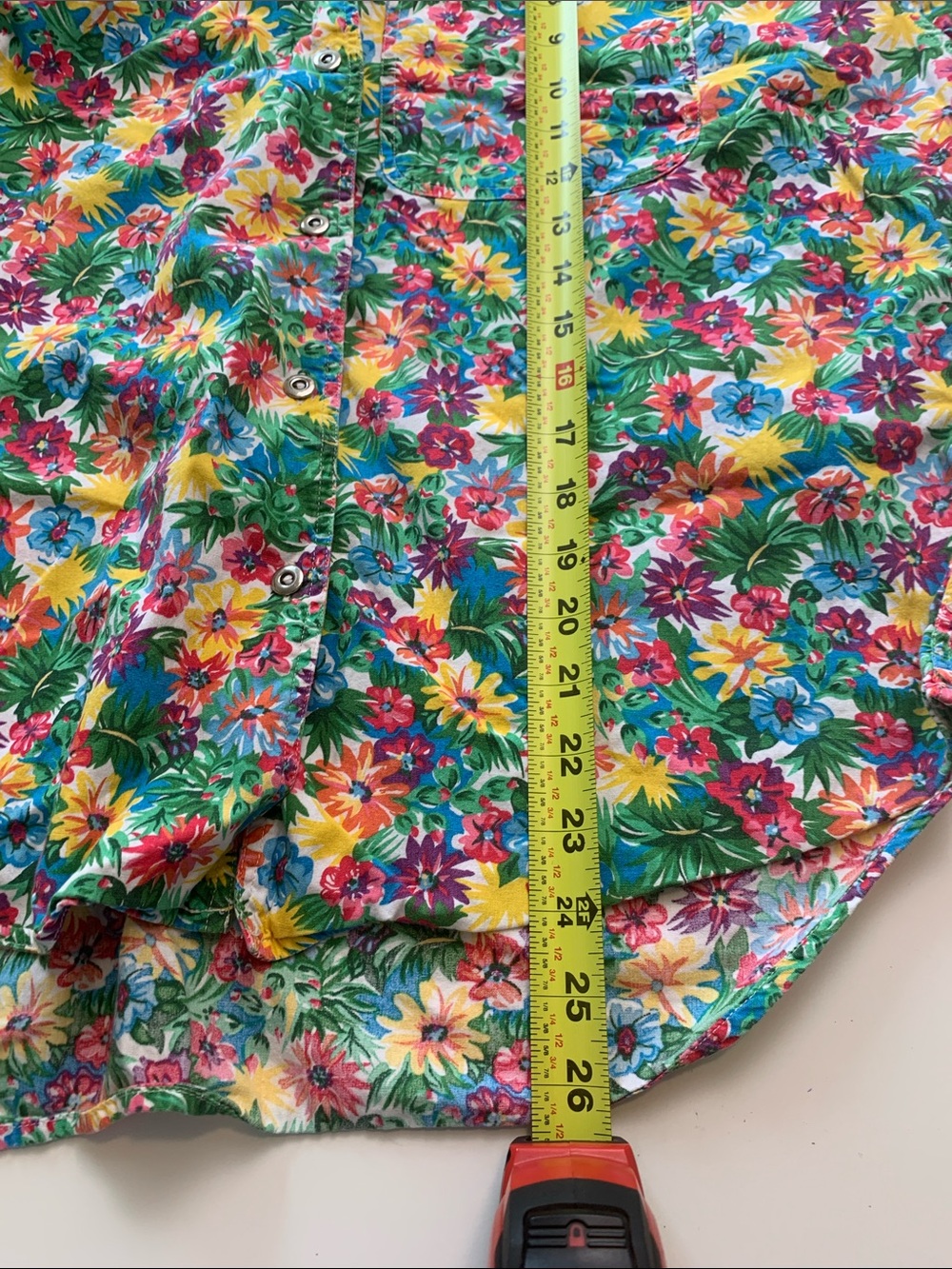 Vintage Liz Sport Short Sleeve Button Down Shirt 100% Cotton Bright Colorful - Picture 13 of 13